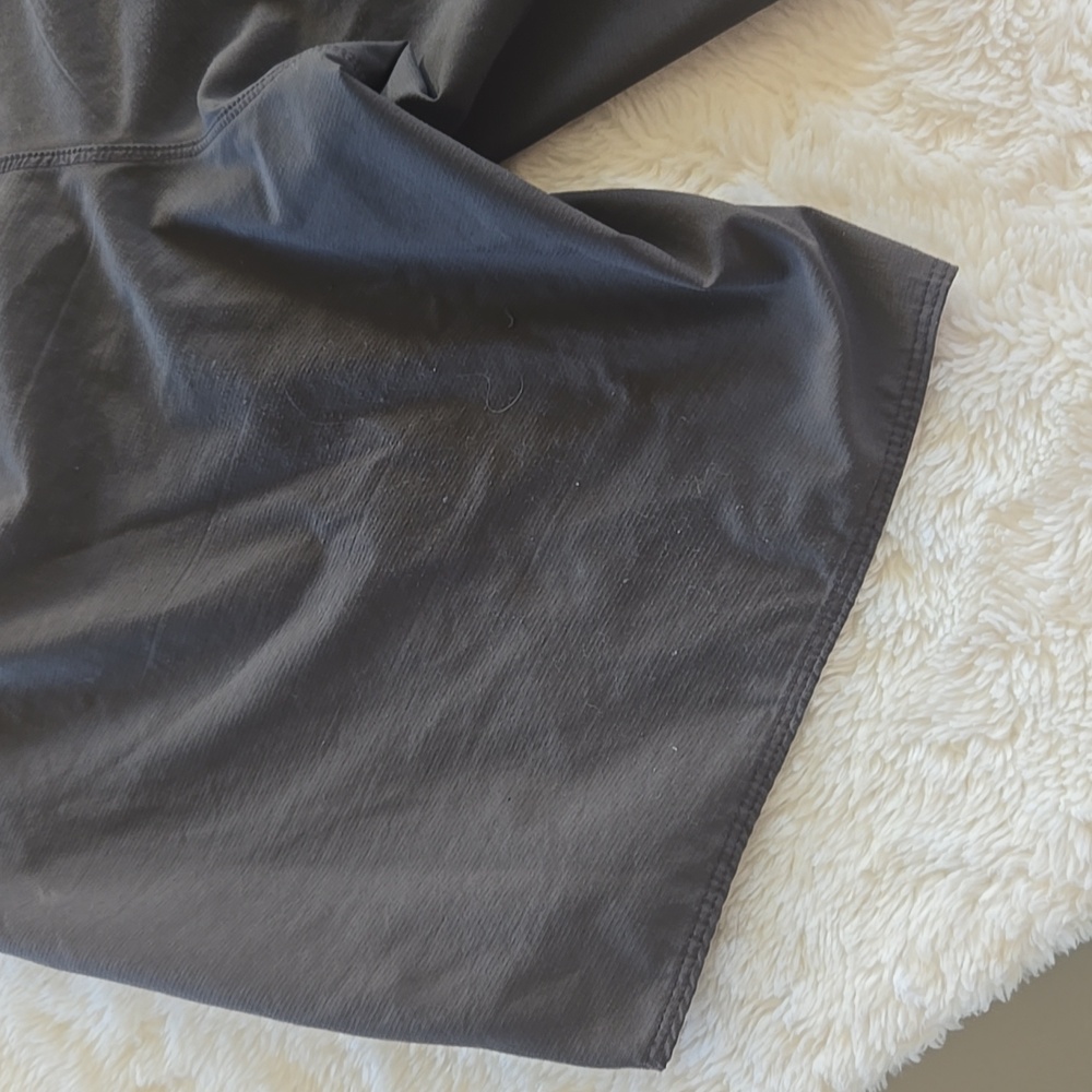 Patagonia Men's Shorts - Picture 4 of 13